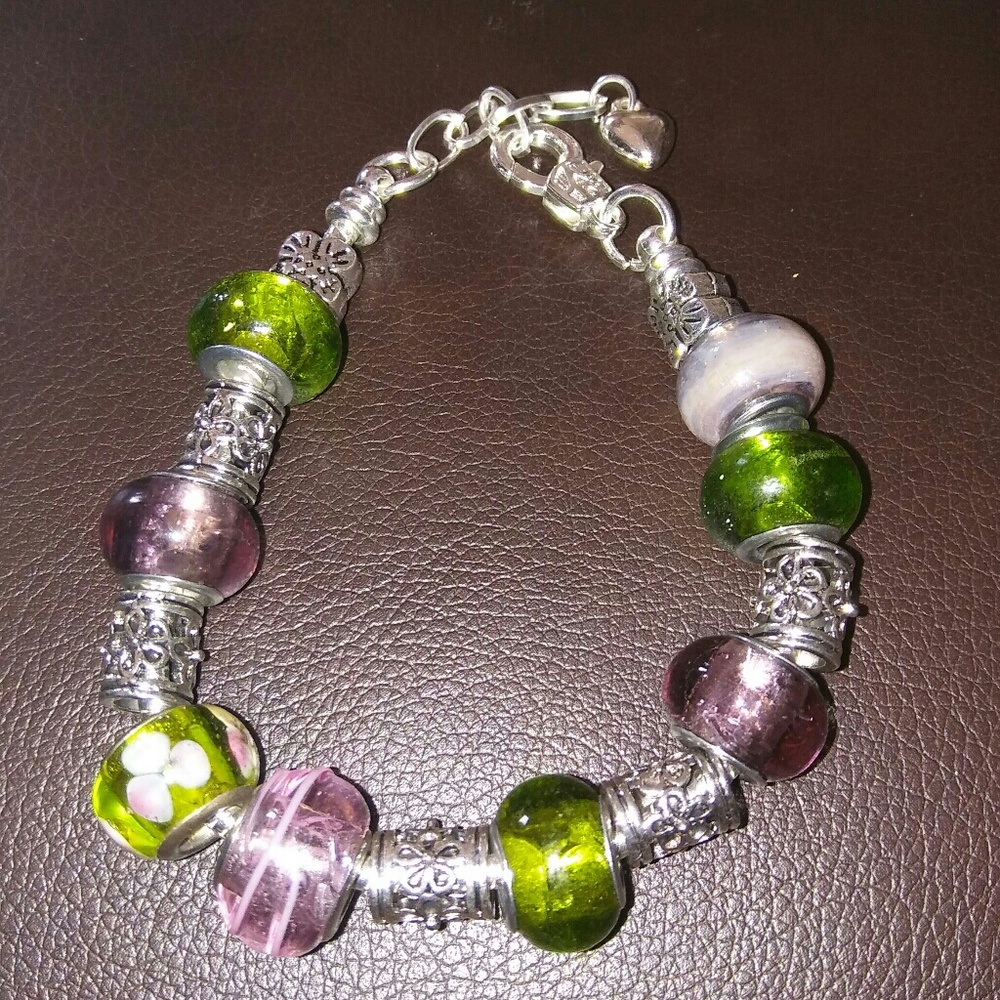 Beautiful hand made bead bracelet